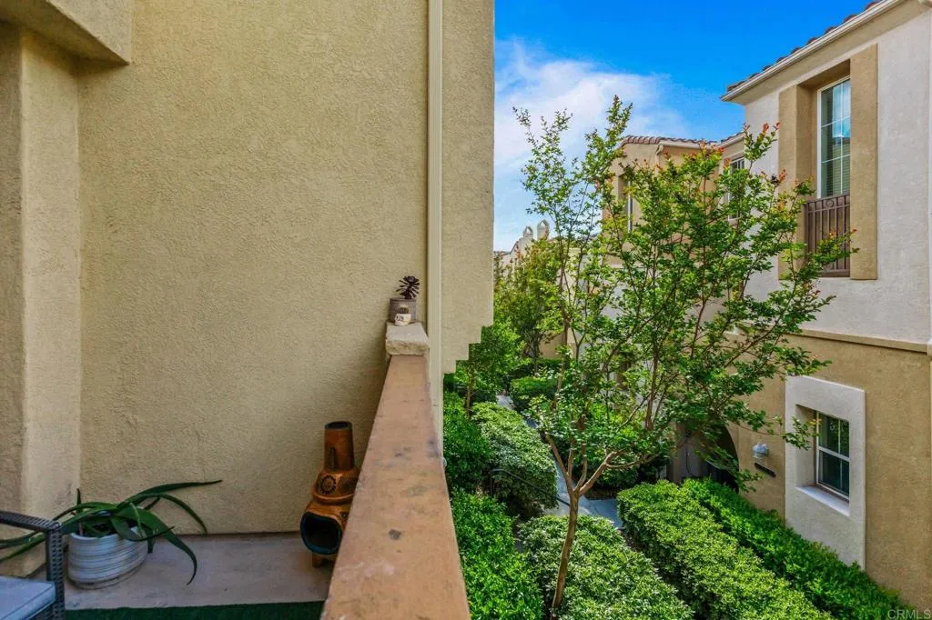 https://cdn.realtyfeed.com/cdn/127/306690573/b8f0743c534efba3b6962b3b9648aa50.webp