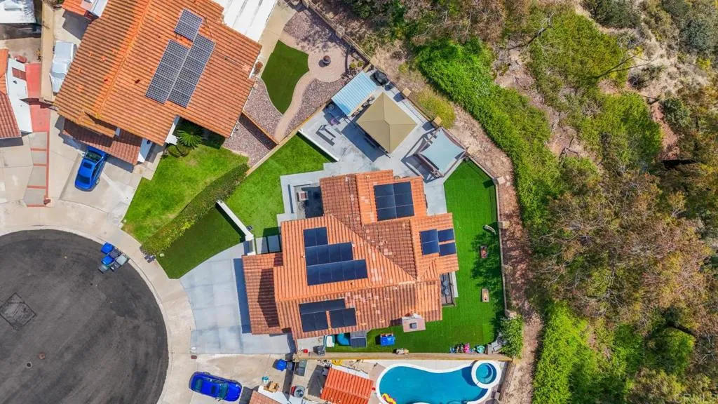 https://cdn.realtyfeed.com/cdn/127/306690579/57017fb892448f3536657c38a7b80c34.webp