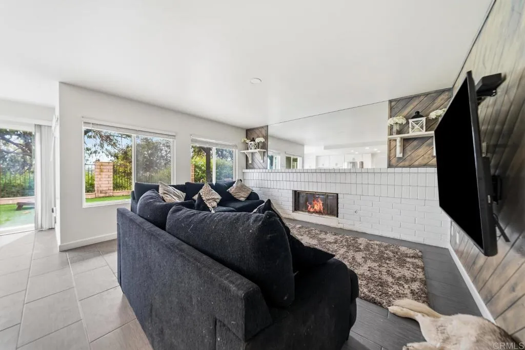 https://cdn.realtyfeed.com/cdn/127/306690579/7cb6619e7d2003c314b6796524e5357b.webp