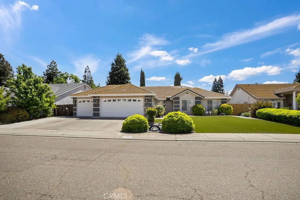 2182 Spanish Bay Court, Merced, CA 95340 - Photo 3 of 34, Merced, CA