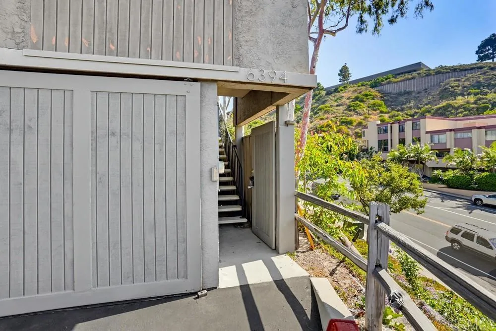 https://cdn.realtyfeed.com/cdn/127/306690606/a0def427ba0b4189818039ab289cbc82.webp