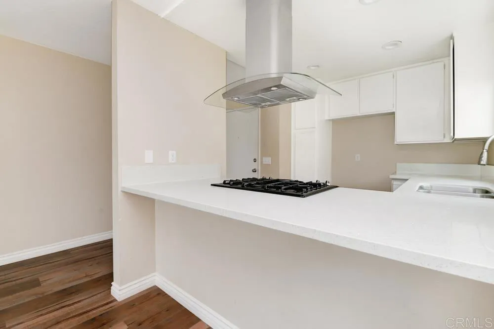 Photo #8: NDP2603550 Listing: Photo #8