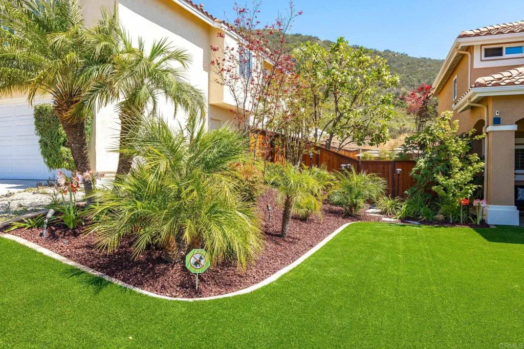 https://cdn.realtyfeed.com/cdn/127/306690665/9f16efcdc7f029237f54830c56414659.webp
