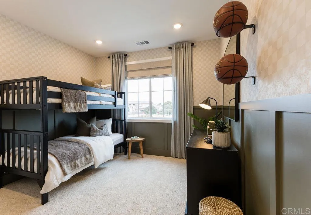 https://cdn.realtyfeed.com/cdn/127/306690689/a7a825659256591df7ede4110cf63d13.webp