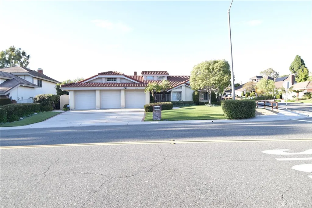 25391 Stageline, Laguna Hills, CA, 92653