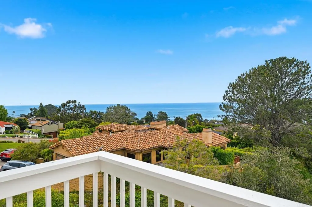 https://cdn.realtyfeed.com/cdn/127/306690697/268ca5cc8f4e948b59833d4059f4f4d2.webp