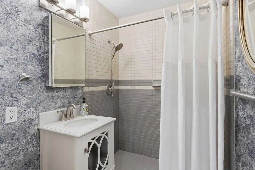 https://cdn.realtyfeed.com/cdn/127/306690697/26ee764f1c4d87332ea5550df9e76338.webp
