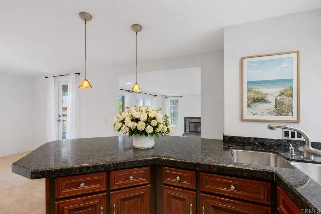 https://cdn.realtyfeed.com/cdn/127/306690697/ed538c3c08bf09d041e12a78c9c6073a.webp