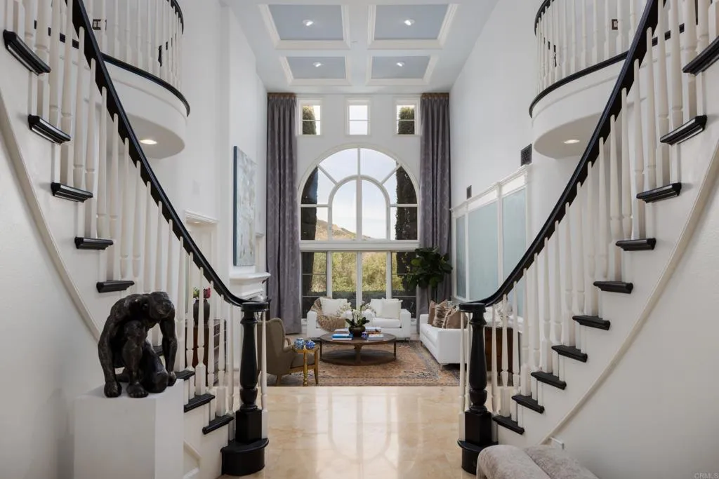 https://cdn.realtyfeed.com/cdn/127/306690748/22478924e7fe0f32bb1e20ed520dc192.webp