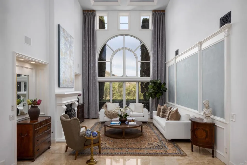 https://cdn.realtyfeed.com/cdn/127/306690748/54ae4b3f81ee7e870976d928d70e6f35.webp