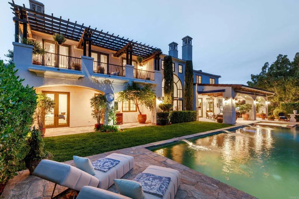 https://cdn.realtyfeed.com/cdn/127/306690748/82dd2dcb2ae886702fbb3c414277dd9f.webp
