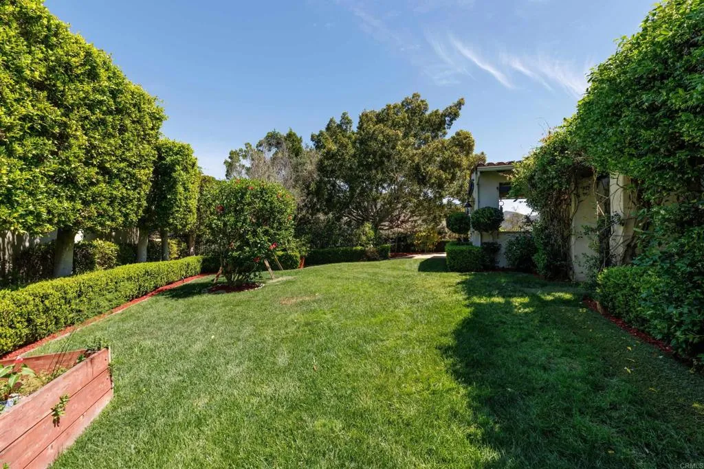 https://cdn.realtyfeed.com/cdn/127/306690748/86087bed9048d94b6fe055e5023e82fa.webp
