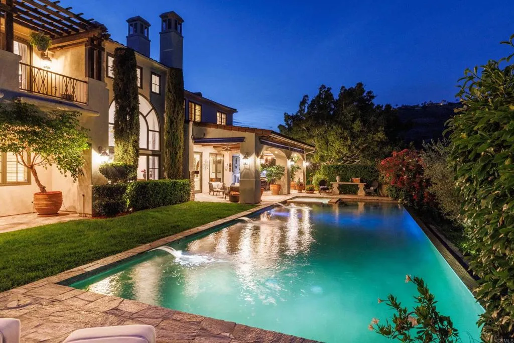 https://cdn.realtyfeed.com/cdn/127/306690748/c8963f48bf7647e9b7573d1a154ce5e2.webp