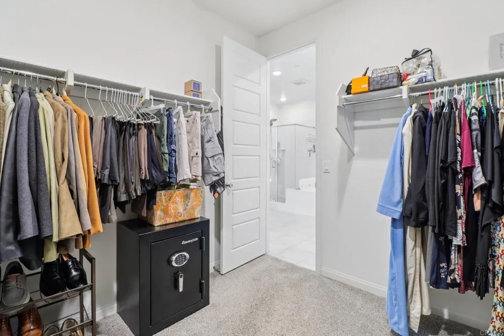 https://cdn.realtyfeed.com/cdn/127/306690818/20d150793207d26ebe9cf190bc3d95ae.webp