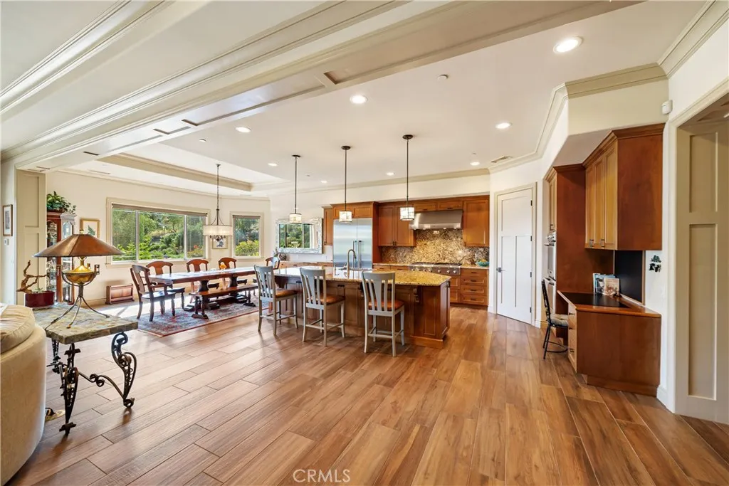 https://cdn.realtyfeed.com/cdn/127/306690889/0ec851daeabac92ac3a04adcc8d9fde3.webp