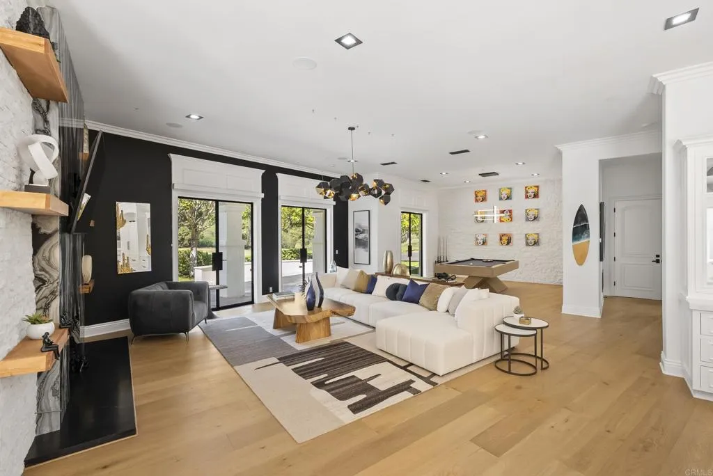 https://cdn.realtyfeed.com/cdn/127/306690964/5833a86c4334568c544f6d0a2d3d221f.webp