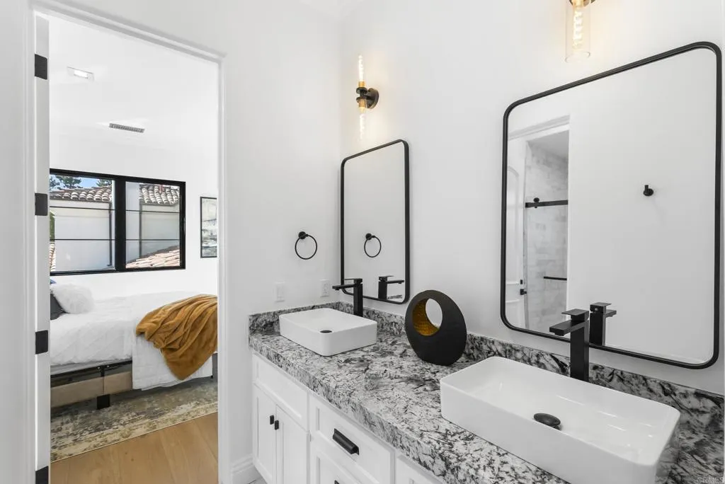https://cdn.realtyfeed.com/cdn/127/306690964/816dba716d2c56d1a42e34af027d22e3.webp