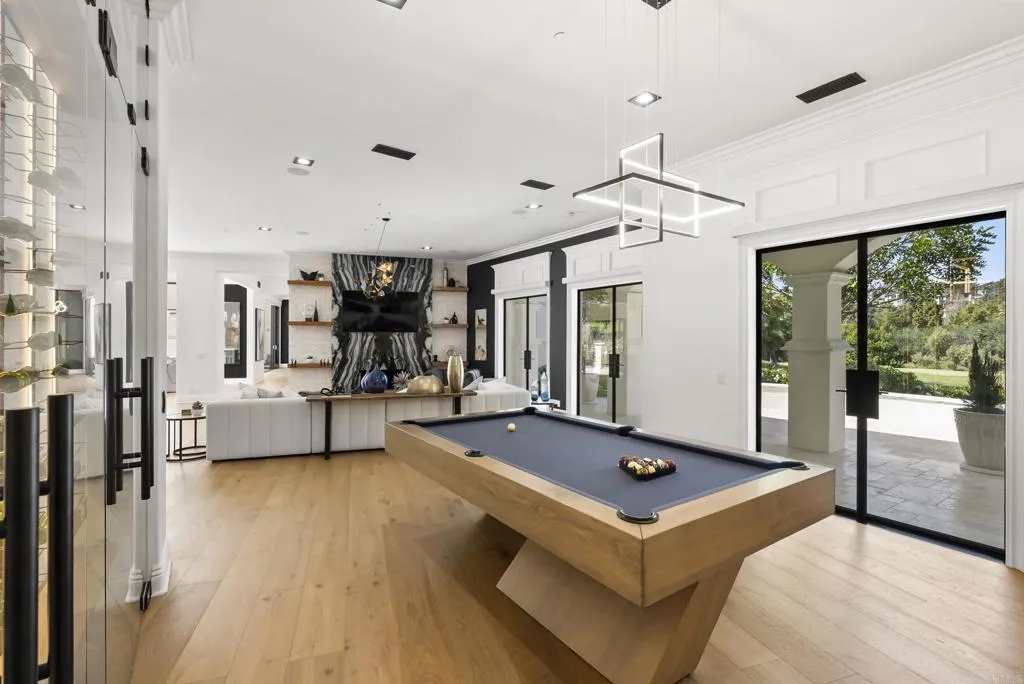 https://cdn.realtyfeed.com/cdn/127/306690964/9989bc733b9db1a453c62060fc37c32a.webp
