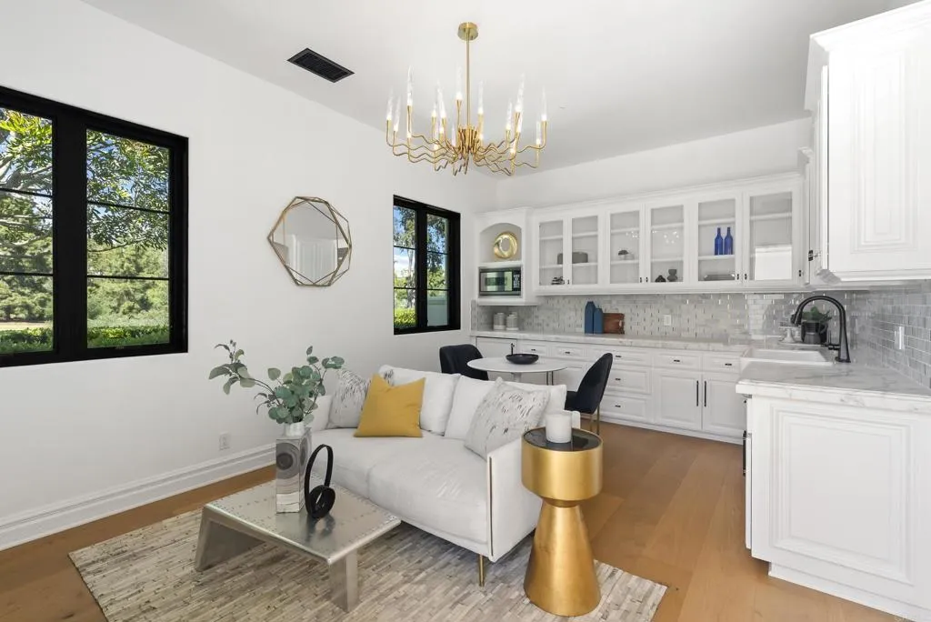 https://cdn.realtyfeed.com/cdn/127/306690964/9e534640a606f84809bbc10bace1b41d.webp
