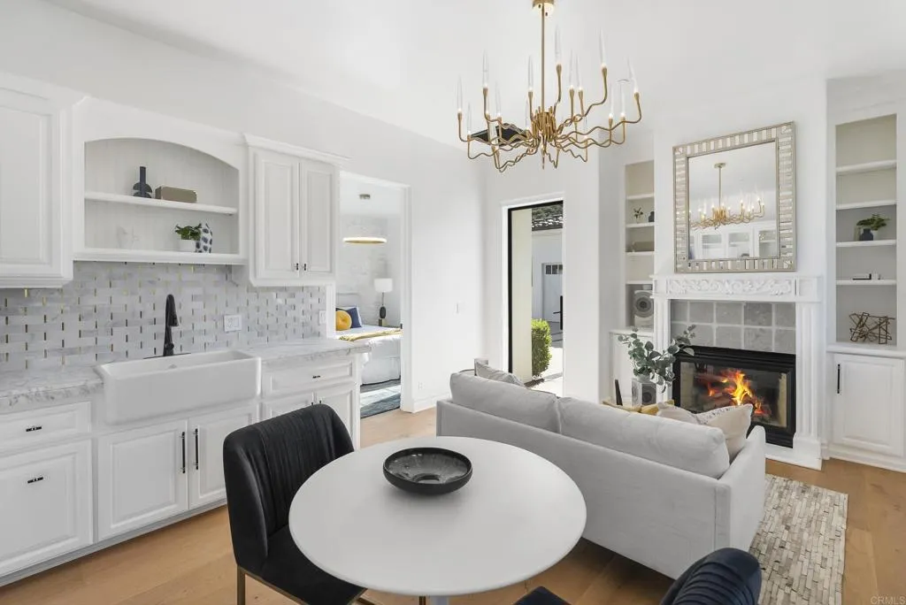 https://cdn.realtyfeed.com/cdn/127/306690964/9ff43cf7526eaa9940b86d31148ac868.webp