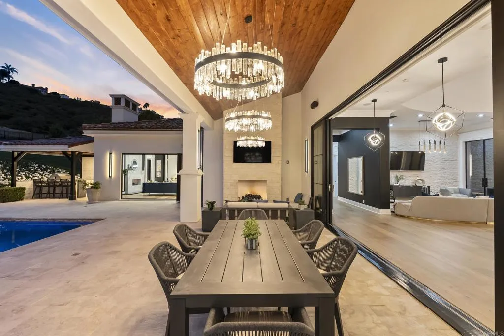 https://cdn.realtyfeed.com/cdn/127/306690964/c4f6b9f528d5847b57fc57ad3c6dcd5a.webp