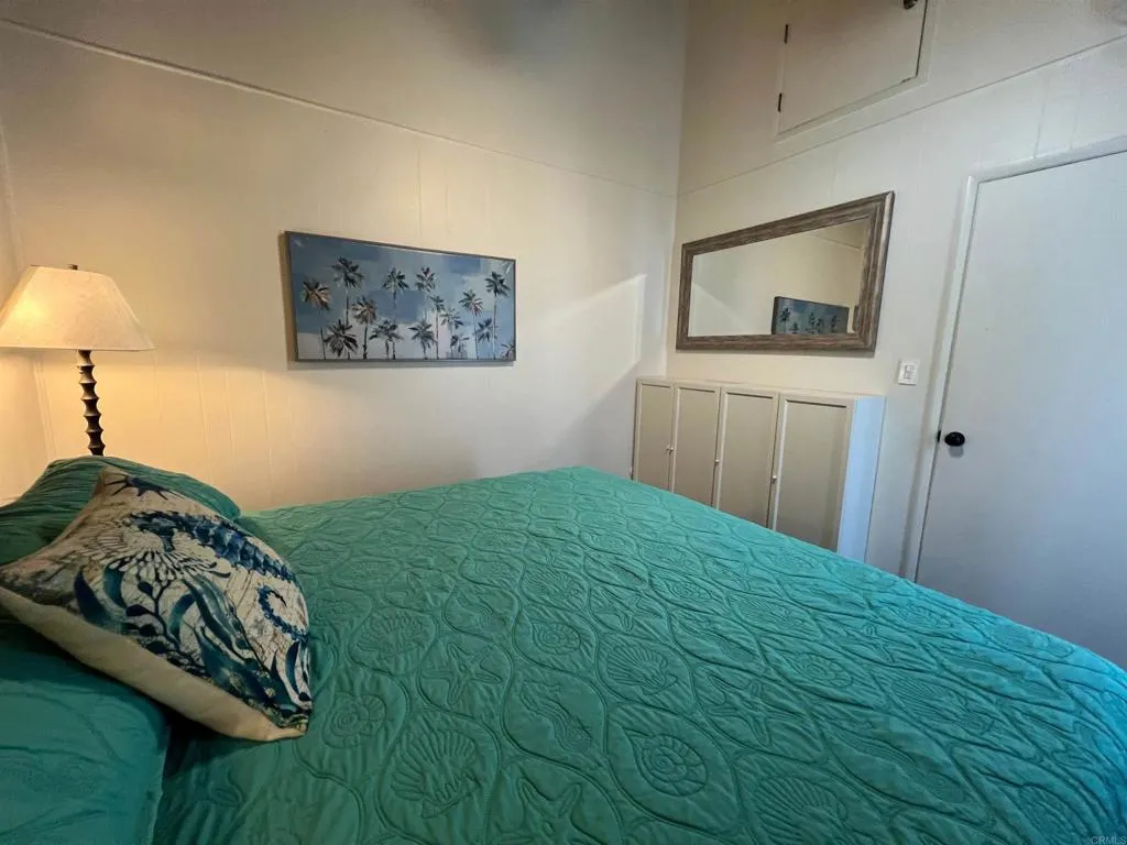 724 Dover Court, San Diego, CA, 92109