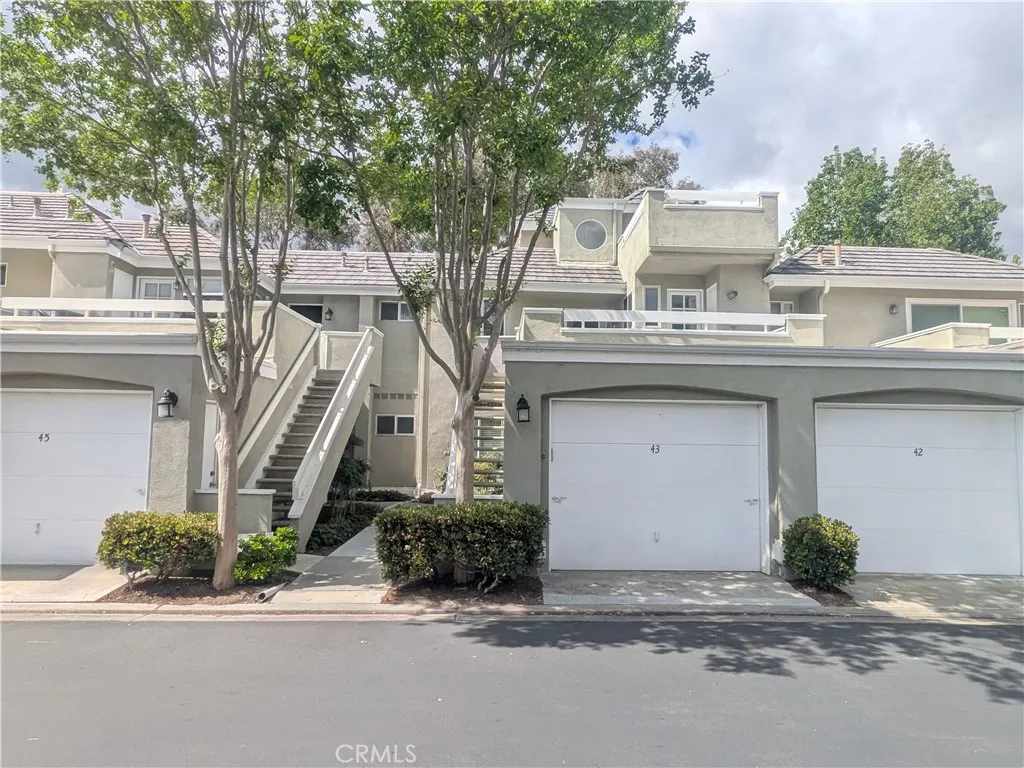 Valencia, CA 91355