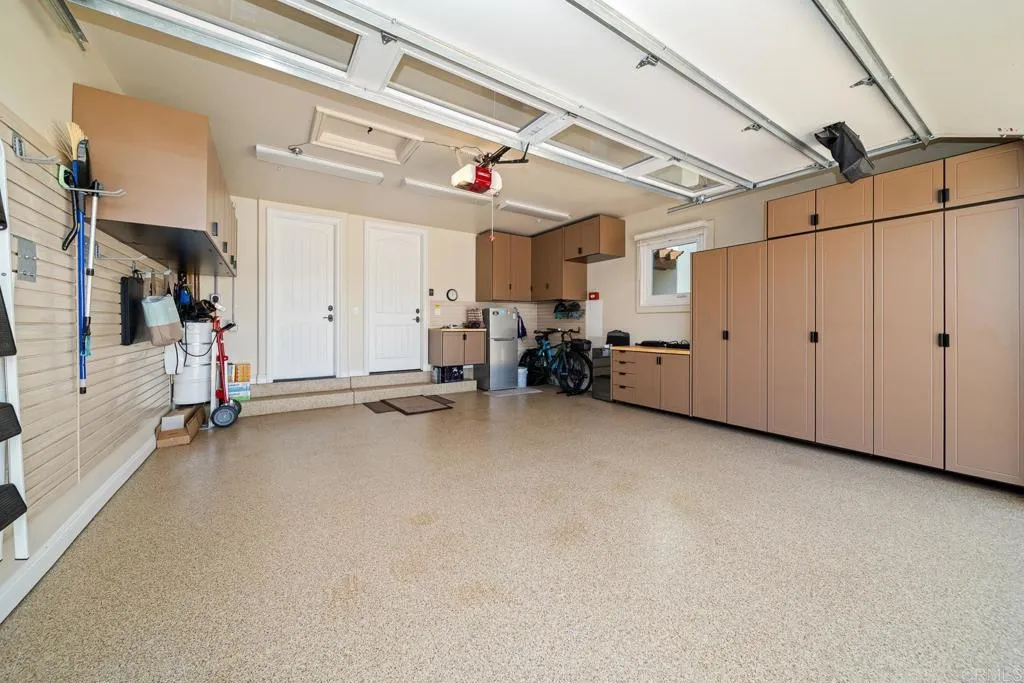 https://cdn.realtyfeed.com/cdn/127/306691054/0452ef5764ddd5344d52027445645e1f.webp