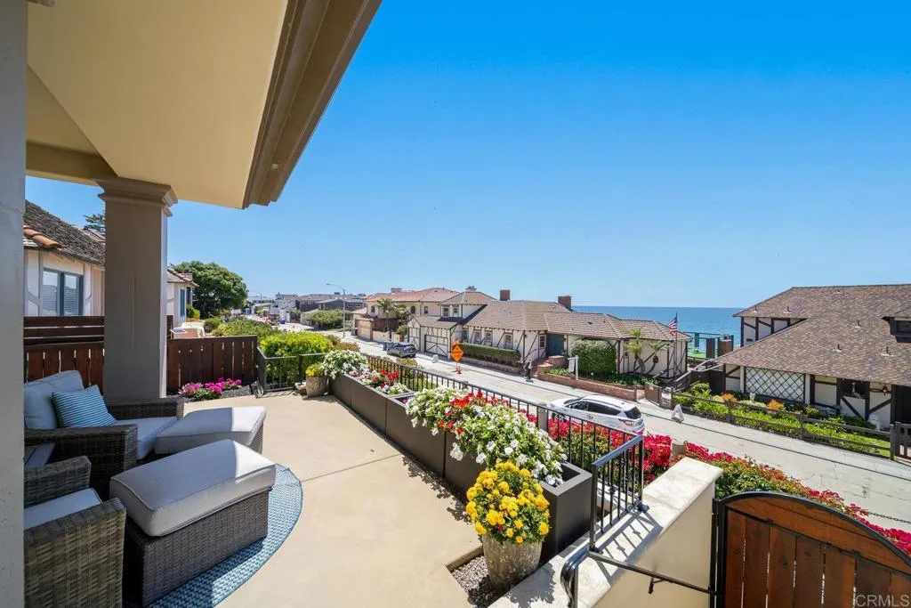 https://cdn.realtyfeed.com/cdn/127/306691054/6b10fc9b8f45d778b2501ca1fdbd0176.webp
