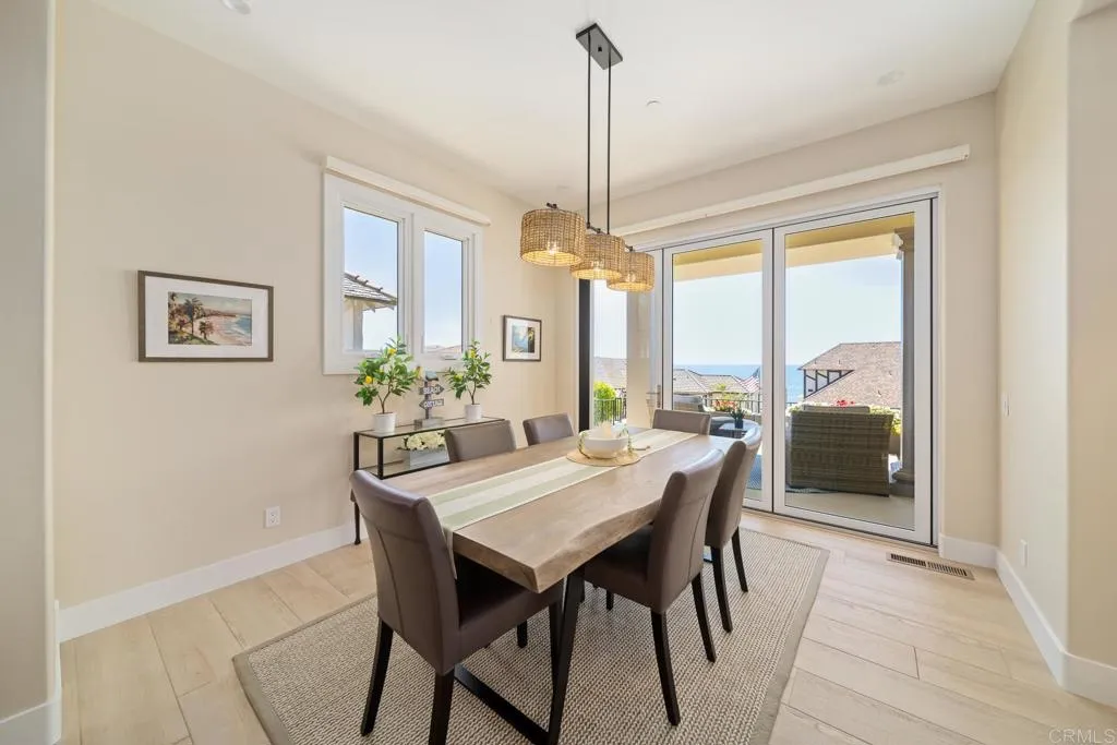 https://cdn.realtyfeed.com/cdn/127/306691054/78cfa38baa195531fcc914d51bdb23aa.webp