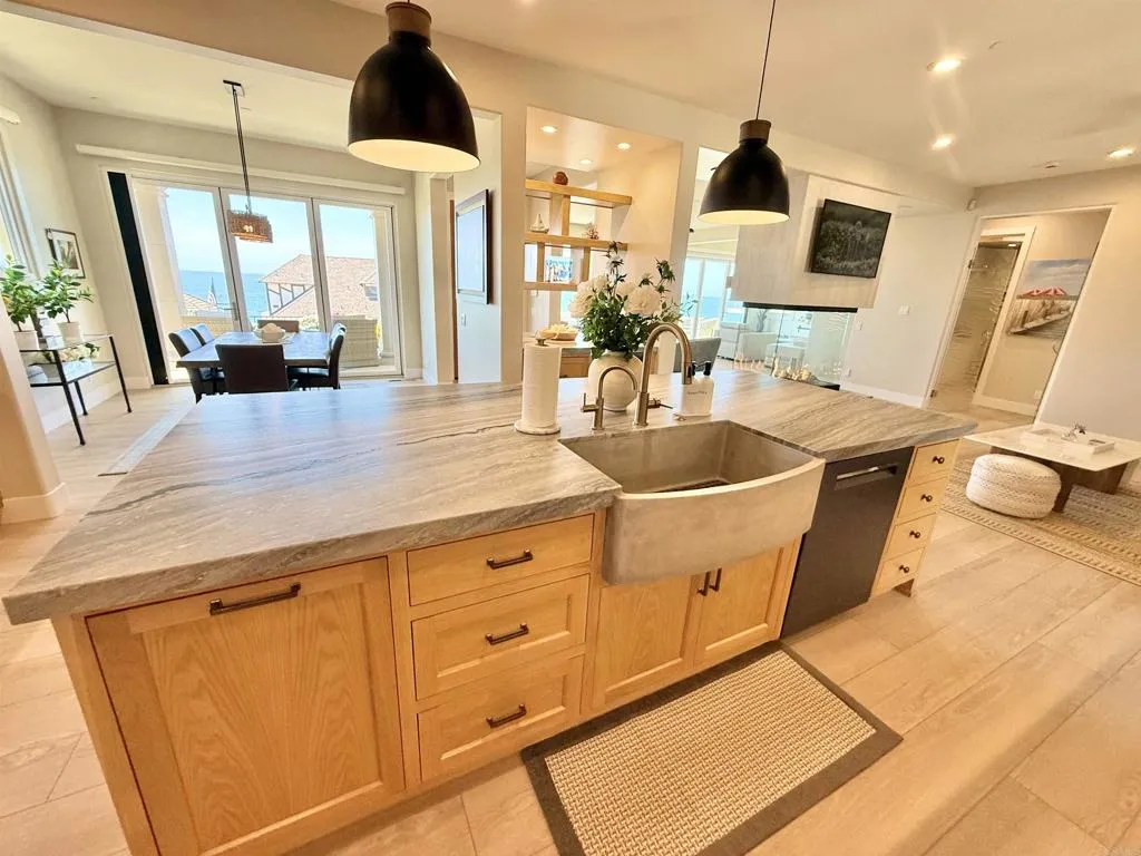 https://cdn.realtyfeed.com/cdn/127/306691054/9dbda3bbe244de29fa6eac323be19c27.webp