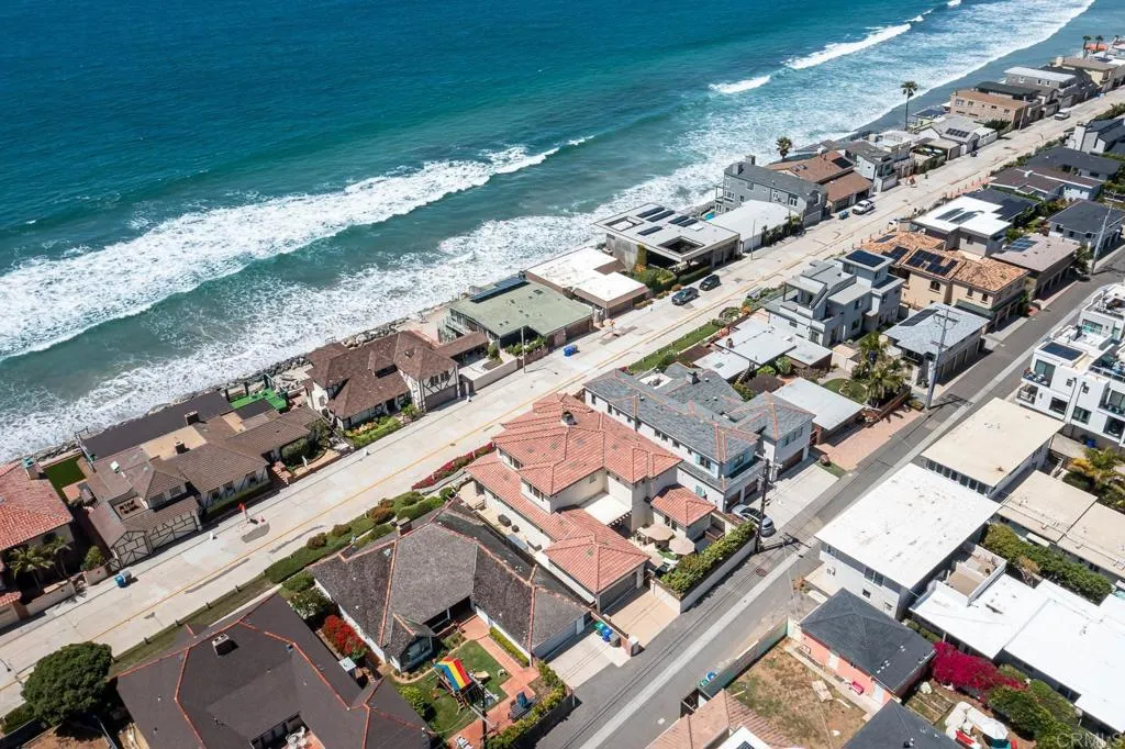 https://cdn.realtyfeed.com/cdn/127/306691054/afce5f6ba05339e6638e650e7fcaa179.webp
