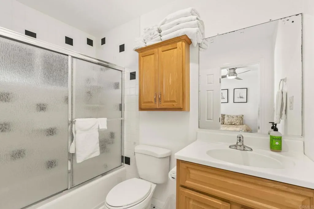 https://cdn.realtyfeed.com/cdn/127/306691100/f49daa621ae9aa558f19c33351c40ac1.webp