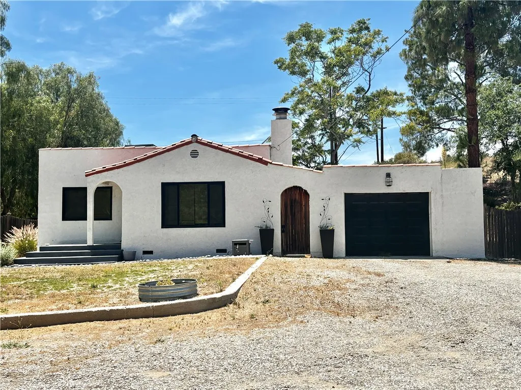 Canyon Country, CA 91390