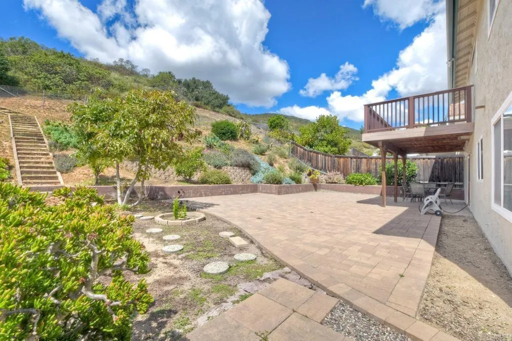 https://cdn.realtyfeed.com/cdn/127/306691134/2c79000cb3b09c2c217e118b30842a48.webp