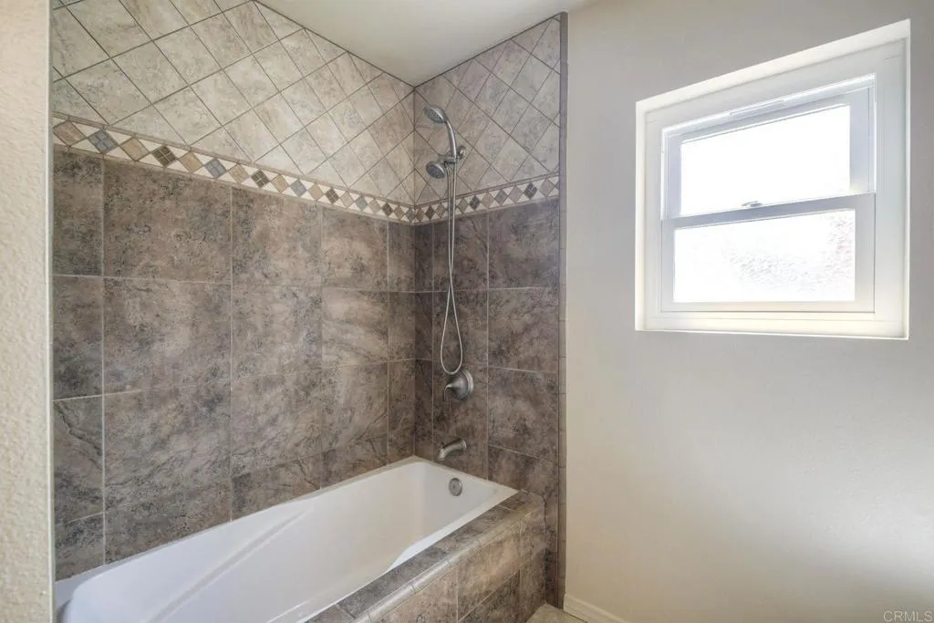 https://cdn.realtyfeed.com/cdn/127/306691134/2f5db41291e1230831c39f18e94b13f3.webp