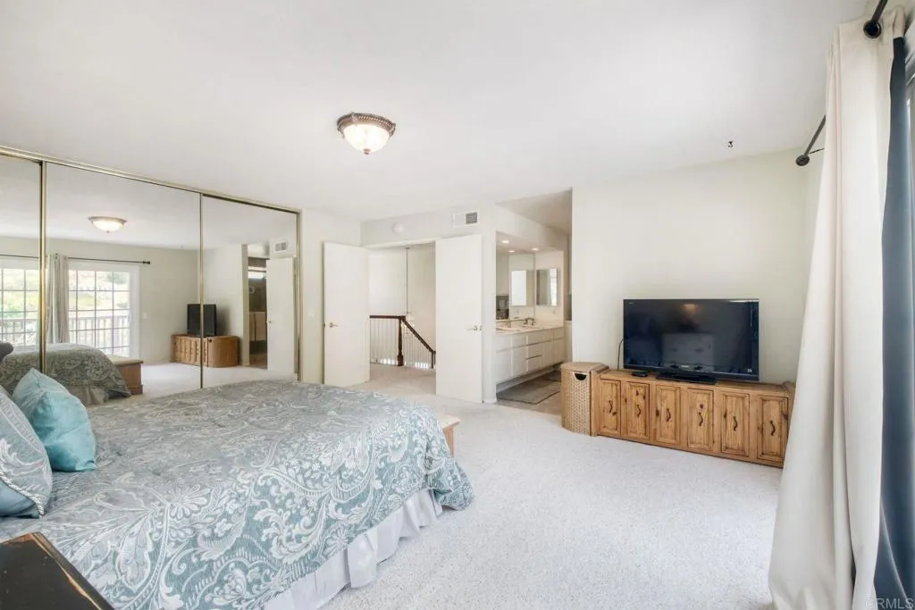 https://cdn.realtyfeed.com/cdn/127/306691134/450b481b572e803fbbfa41a8c72013d9.webp