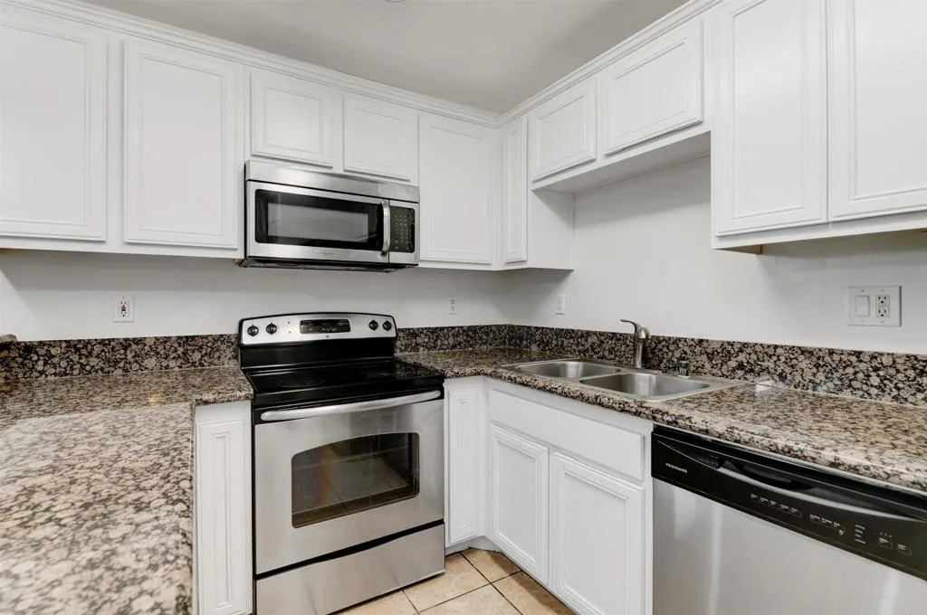 Photo #9: NDP2603568 Listing: Photo #9