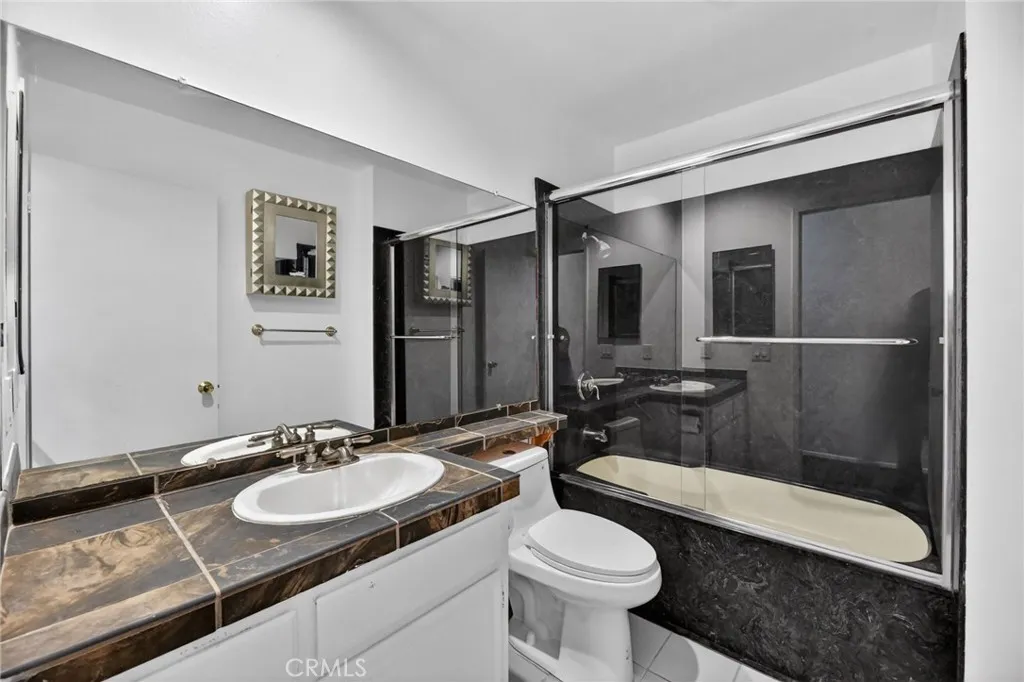 Photo #28: SW26075466 Listing: Photo #28