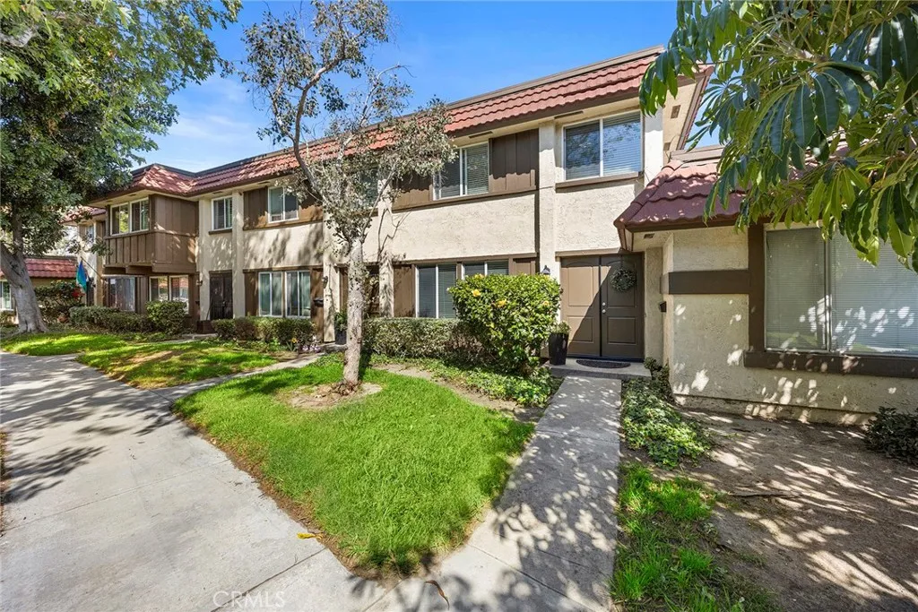 Anaheim, CA 92801