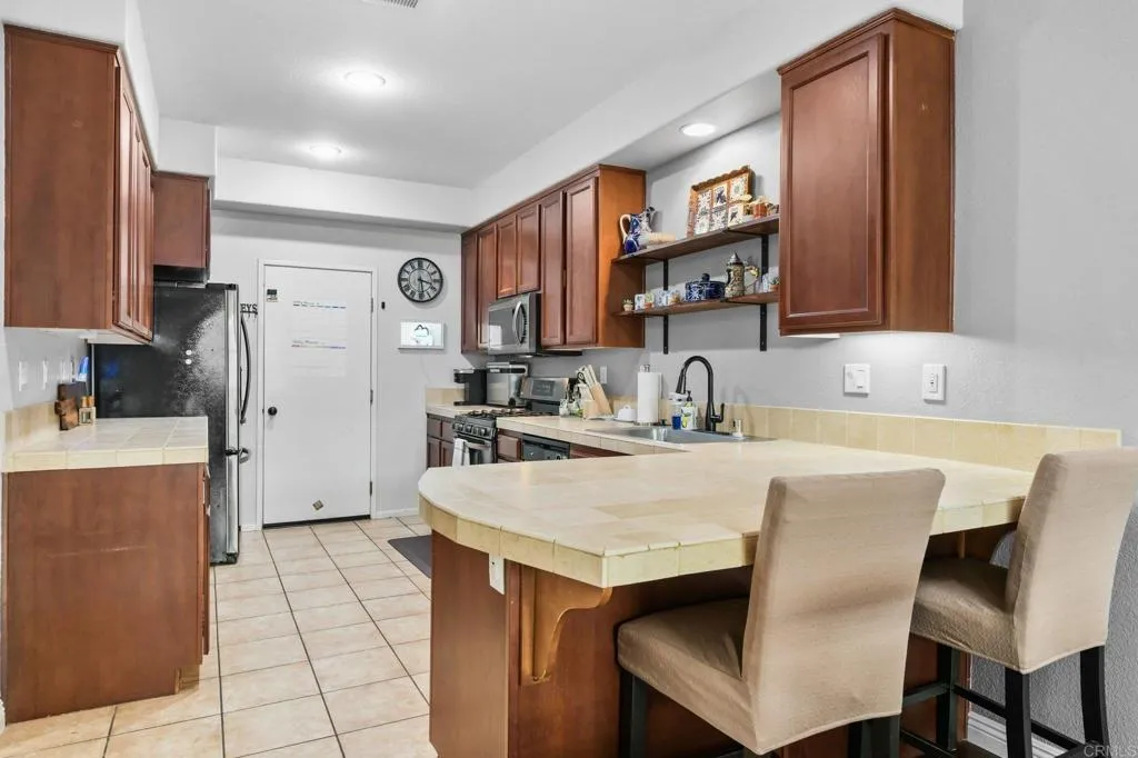https://cdn.realtyfeed.com/cdn/127/306691236/23dab70c8b74e2739cb35248c6e465d7.webp