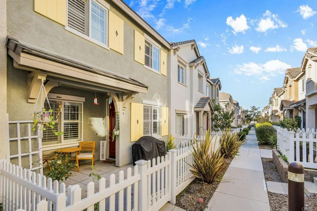 https://cdn.realtyfeed.com/cdn/127/306691236/5a9a52a650c85c74569c5fb3890631fd.webp