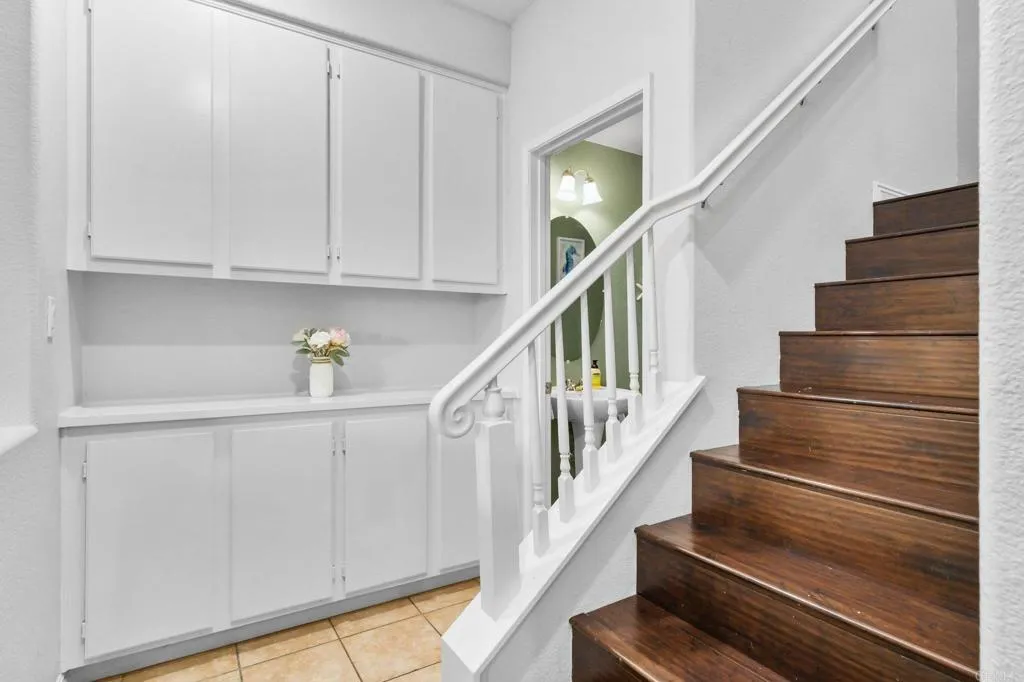 https://cdn.realtyfeed.com/cdn/127/306691236/e0f3dc72a349c2950fd9ed602b256610.webp