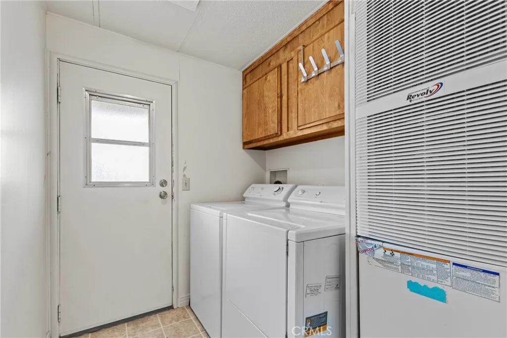 https://cdn.realtyfeed.com/cdn/127/306691295/36e6cfaa39233d0f31ab869ecab30bd4.webp