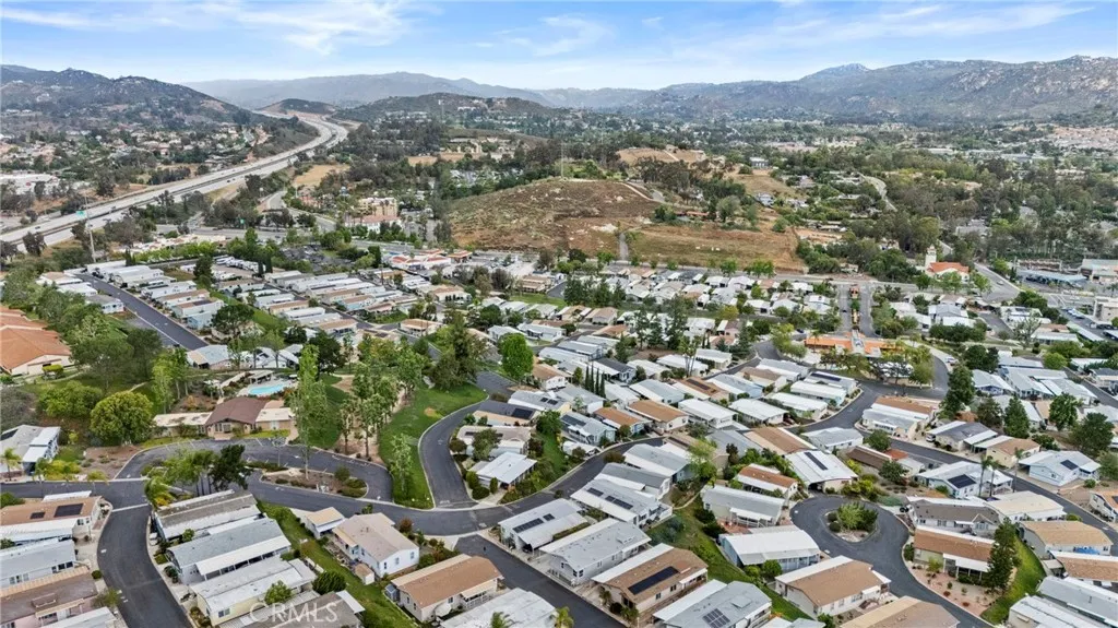 https://cdn.realtyfeed.com/cdn/127/306691295/9c45b82b5a6fd03525f170014f14265b.webp