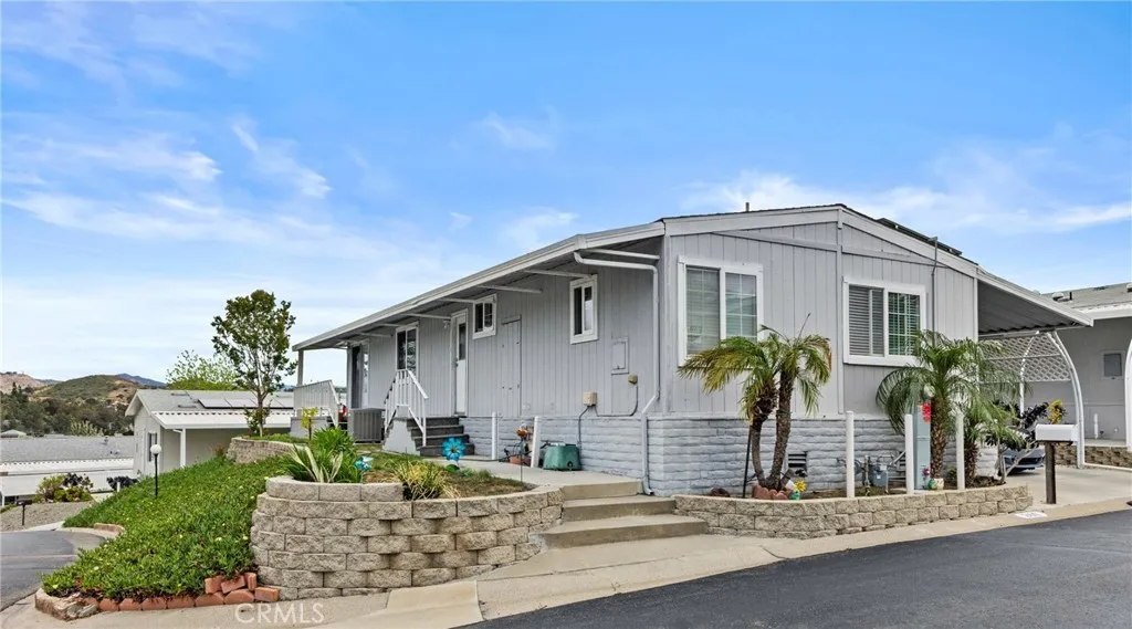 https://cdn.realtyfeed.com/cdn/127/306691295/c8e4865317e4c64a554ecdc07eb7725f.webp