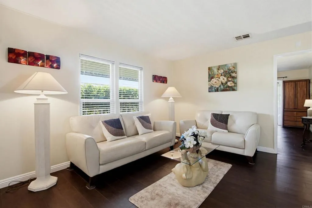 https://cdn.realtyfeed.com/cdn/127/306691354/665dc3f6bb85a952b141f92682a0753f.webp
