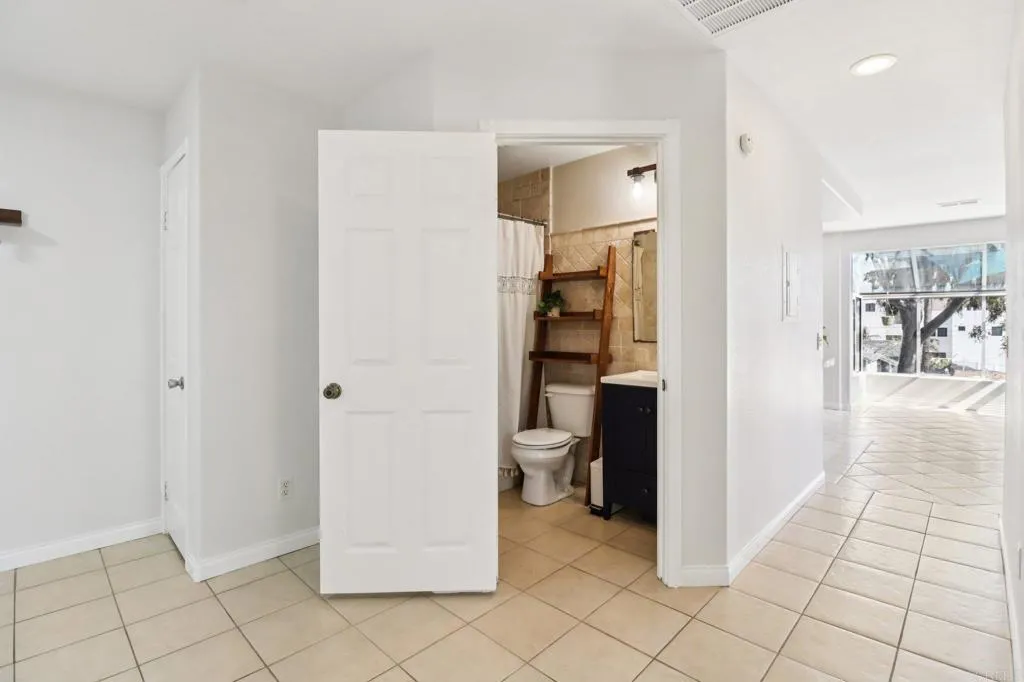 Photo #19: NDP2603574 Listing: Photo #19