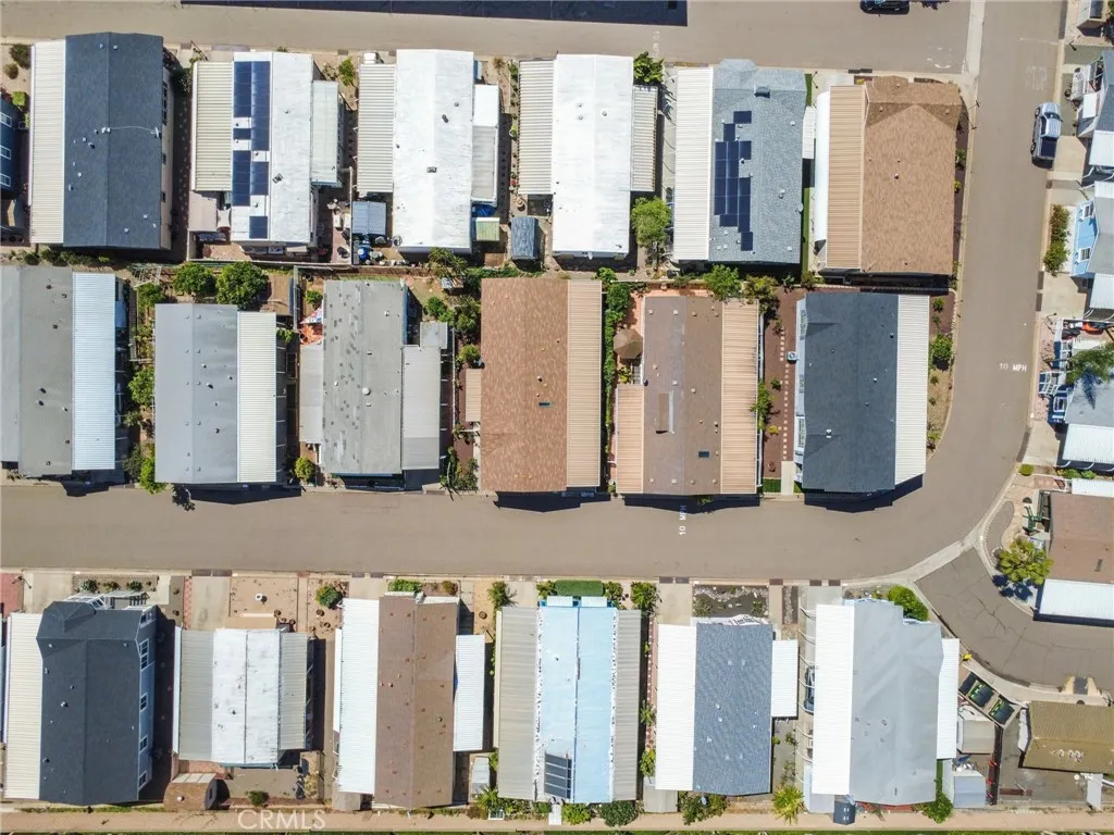 https://cdn.realtyfeed.com/cdn/127/306691413/07012dc5ce6c1fcf3f76eebf7404aa43.webp