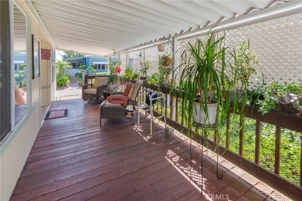 https://cdn.realtyfeed.com/cdn/127/306691413/8e7eece3523f209418f18ea9135bfefc.webp